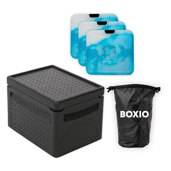 Boxio Kühlbox Cool Plus - Schwarz, 16 l, 3 -tlg. - Schwarze Isolierbox, drei blau-weiße BOXIO Kühlakkus und ein schwarzer BOXIO Zugbeutel.