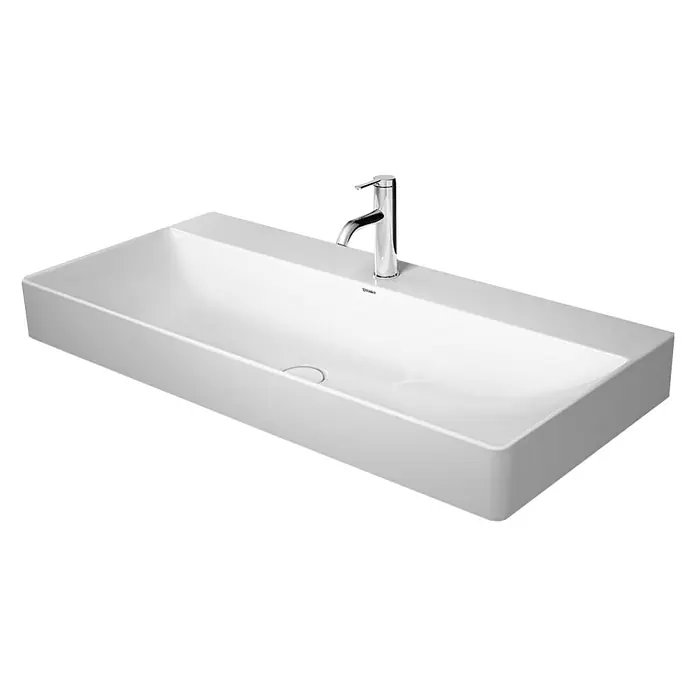 Duravit DuraSquare Waschtisch - 100 x 47 cm, Ohne Spezialglasur, Hahnloch: Mitte, Ohne Überlauf, Weiß, Geschliffen - Bild eines rechteckigen, weißen Aufsatzwaschbeckens mit einem schlanken, modernen Wasserhahn, das Eleganz und Funktionalität für jedes Badezimmer verspricht.