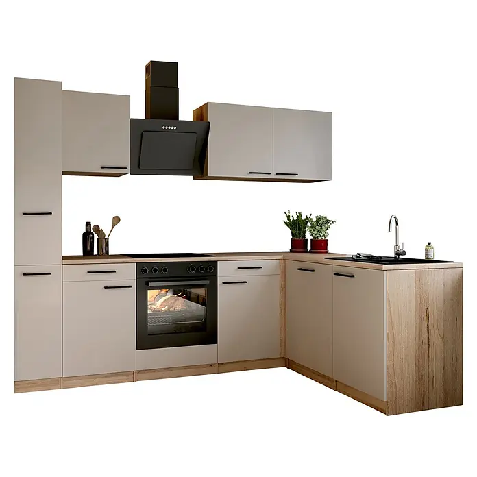 Respekta Winkelküche Merle - B x L: 250 x 172 cm, Kaschmir, Mit Elektrogeräten - L-förmige Küche mit hellbeigen Schränken, Holz-Arbeitsplatten und schwarzen Geräten wie Dunstabzug, Einbaubackofen und Spüle.