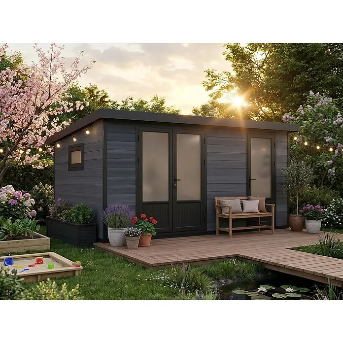 Fjordholz Gartenhaus Style DeLuxe 2-Raum 12,24 m² - Außenmaß inkl. Dachüberstand (B x T): 448 x 325 cm, Aluminium, Anthrazit/grau - Modernes, dunkelgraues Gartenhaus mit Flachdach und Holzterrasse im Garten.
