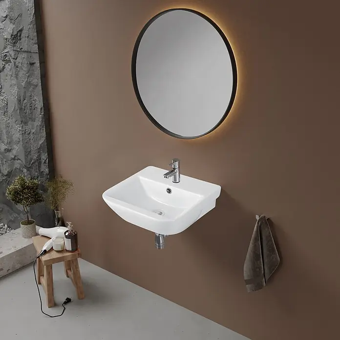 Sanicomfort Waschbecken Lenaka - B x L: 60 x 46 cm, Ohne Spezialglasur, Hahnloch: Mitte, Mit Überlauf, Weiß - Weißes wandmontiertes Keramikwaschbecken mit Chromarmatur.