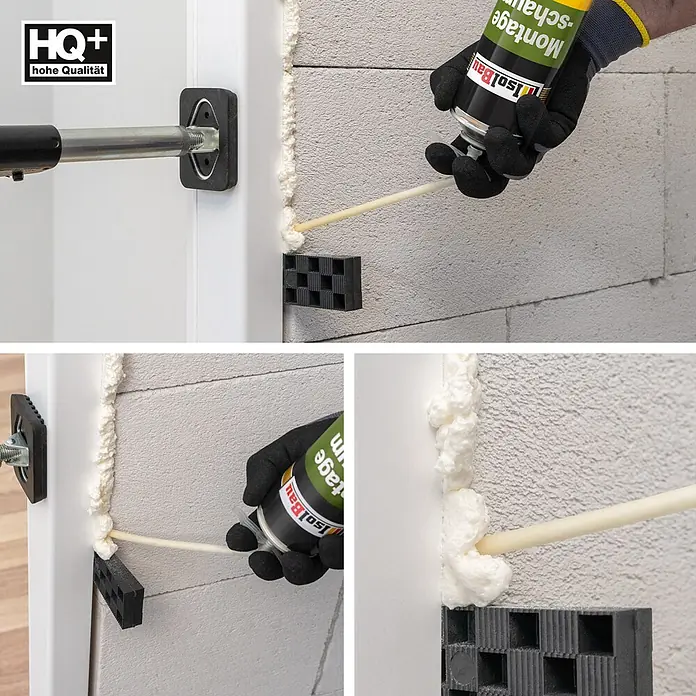 IsolBau Adapterschaum Montageschaum mit Aussprührohr 1 x 500 ml - 750 ml - Hand trägt Montageschaum aus Dose in den Spalt zwischen weißem Türrahmen und grauer Wand auf, fixiert mit schwarzen Distanzhaltern.