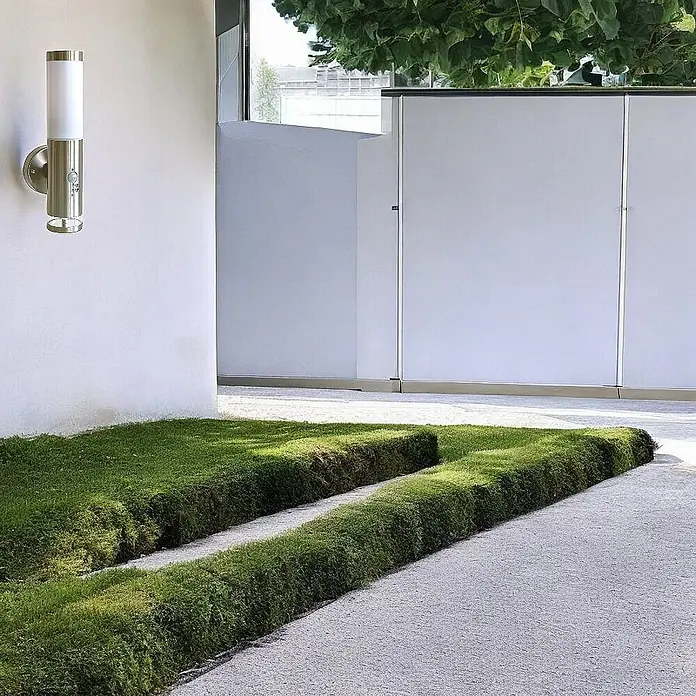 DAPO Außenwandleuchte Lisa, mit LED-Kranz, Edelstahl, E27, IP44 -  - Gebürstete metallische Außenwandleuchte mit weißem zylindrischem Diffusor, an der Wand montiert.