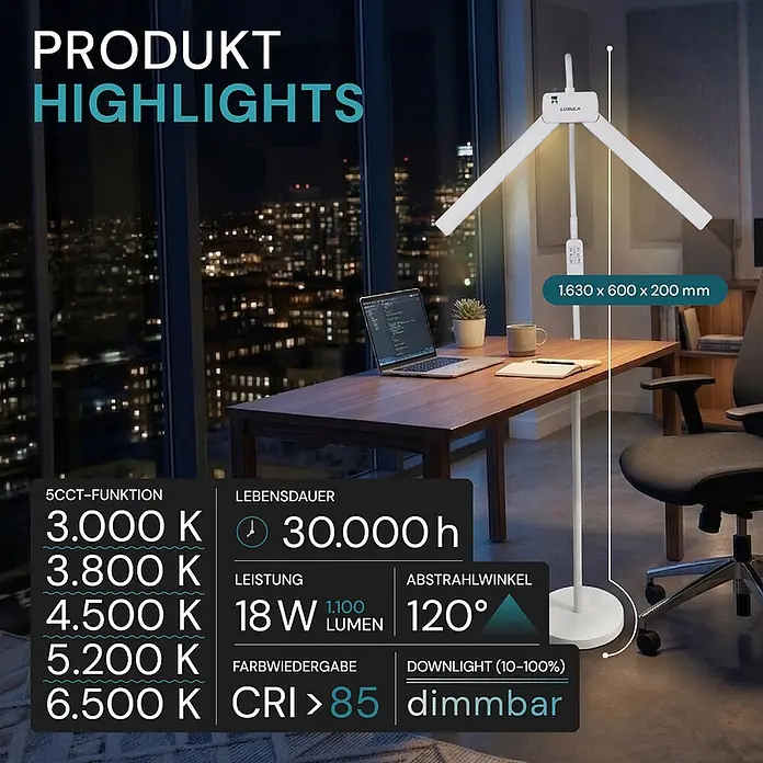 Luxula LED-Stehleuchte - 24 W, Höhe: 163 cm, Weiß - Weiße Stehleuchte (1630x600x200mm) mit zwei Leuchtflügeln beleuchtet einen Schreibtisch im modernen Büro.