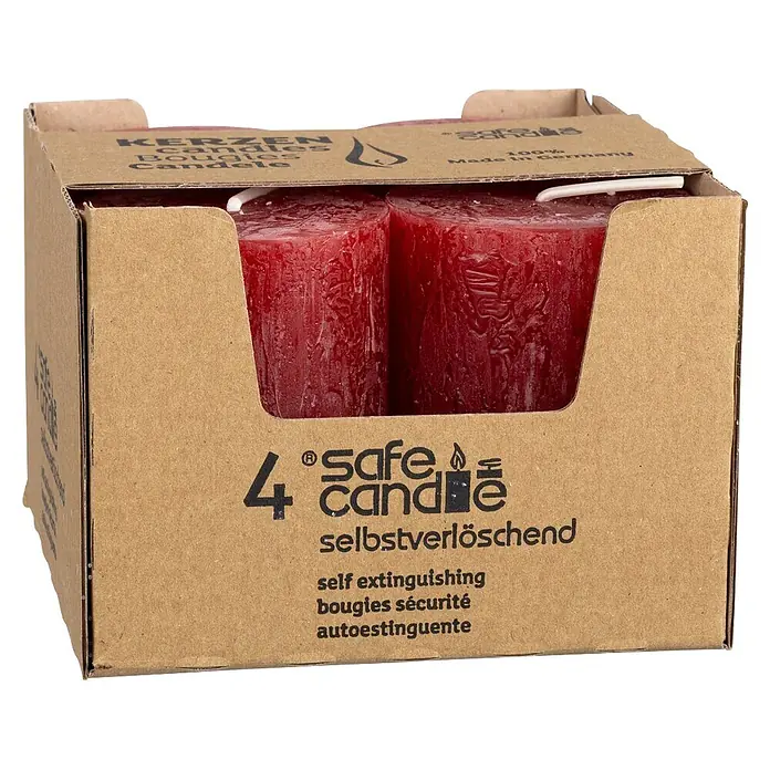Stumpenkerzen-Set Rustic Safe - 6 x 10 cm, Rubin, Brenndauer ca.: 33 h, 4 Stk. - Vier rote, selbstverlöschende Stumpenkerzen in brauner Kartonschachtel.