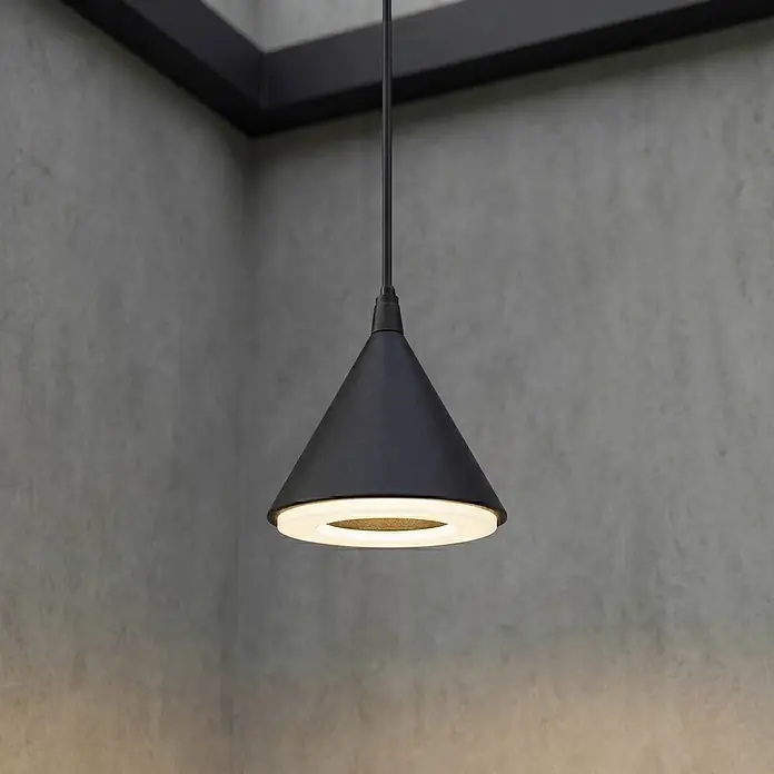 Lindby Außenwand- & Deckenleuchte Soran - L x B x H: 15 x 15 x 14,1 cm, schwarz, schwarz, IP44 - Schwarze konische Pendelleuchte mit leuchtendem Ringdiffusor.