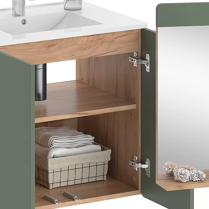 Vicco Badmöbel-Set Izan Goldkraft Eiche/Grün 3 Teile mit Spiegel - Goldkraft Eiche, Matt - Dunkelgrüner Badunterschrank mit weißem Waschbecken, offenem Schrank mit Holzoptik-Innenraum und offenem Spiegelschrank.