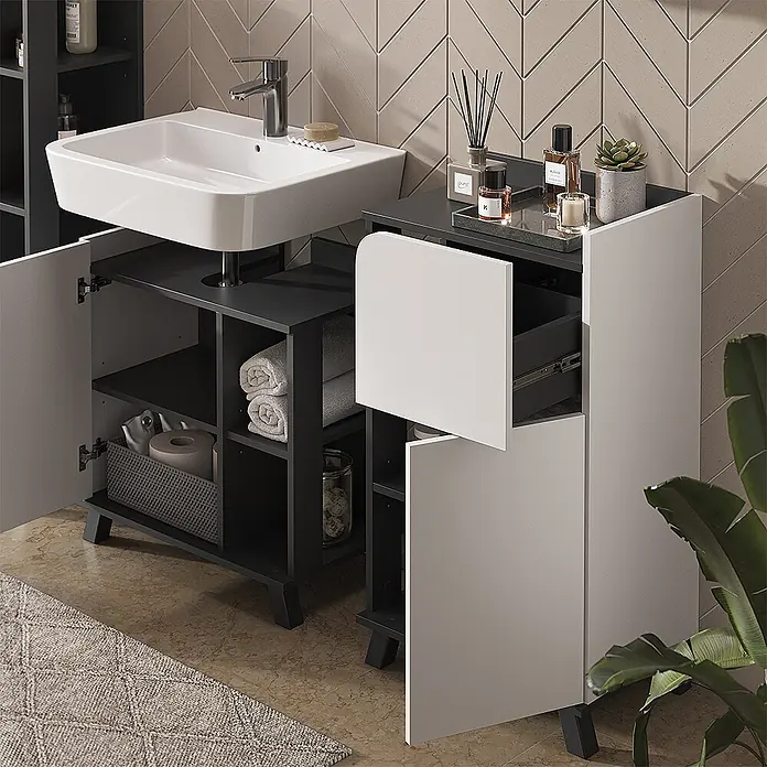 Vicco Badmöbel-Set Karen Anthrazit/Weiß 5 Teile - Anthrazit, Matt - Moderner Badezimmerschrank in Schwarz-Weiß mit Waschbecken, offenem Stauraum für Handtücher und Seitenablage mit Schubladen und Türen.