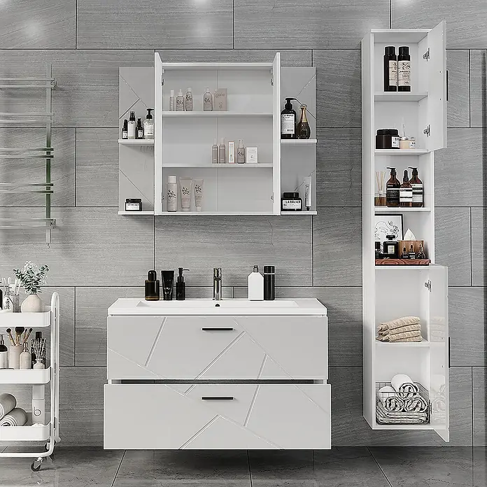 Vicco Badmöbel-Set Irma Weiß/Weiß Hochglanz 4 Teile - Weiß, Glänzend - Weißer Badschrank mit Waschbecken, Wandschrank und hohem Stauraumschrank, mit geometrischem Muster.