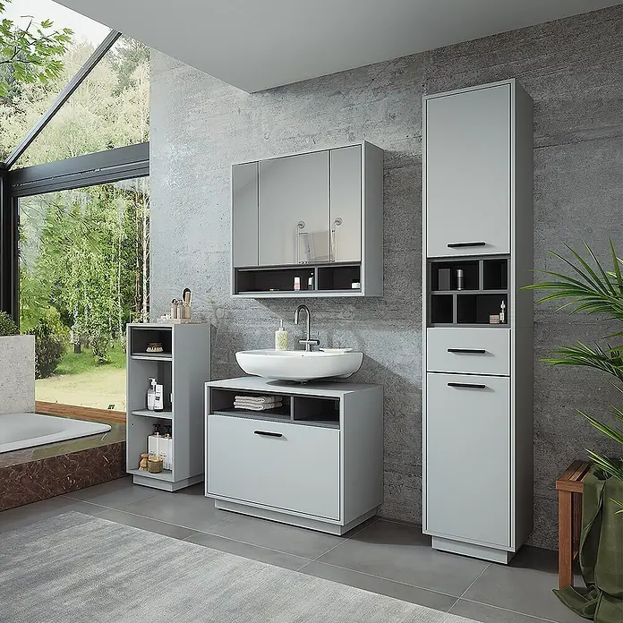 Vicco Badmöbel-Set Beatrice Grau/Anthrazit Set 4 - Grau, Matt - Ein hellgraues modulares Badezimmermöbelset mit weißem Waschbecken, Hochschrank, Spiegelschrank und Beistellschrank in einem modernen Bad.