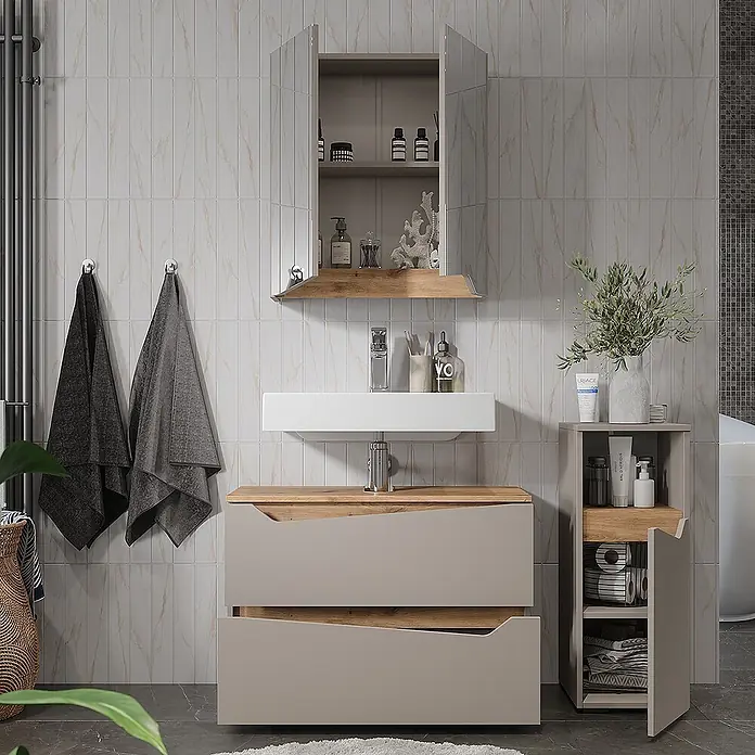 Vicco Badmöbel-Set Marelle Greige 3 Teile mit Midischrank - Greige, Matt - Modernes Badmöbelset mit hellbeigen Schubladen, Holzdetails, integriertem Waschbecken, passendem Wandschrank und hohem Stauraumschrank.