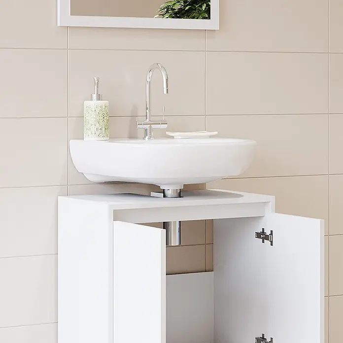 Vicco Badmöbel-Set Emma Weiß 2 Teile - Gesamtbreite Badmöbel: 58 cm, Weiß, Matt - Weißer Waschtischunterschrank mit integriertem Waschbecken und Chromarmatur, Türen offen, Installationen sichtbar.