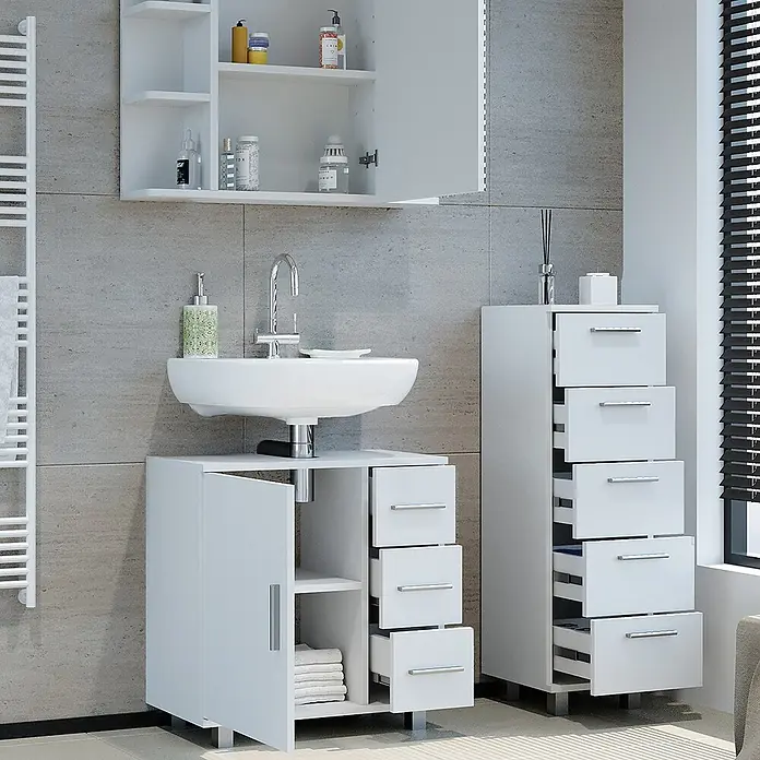 Vicco Badmöbel-Set Ilias Weiß 3 Teile, mit Midischrank - Gesamtbreite Badmöbel: 90 cm, Weiß, Matt - Weißes Badmöbel-Set mit Waschbecken, Oberschrank und Hochschrank, teilweise geöffneten Schubladen und Türen zur Ablage.