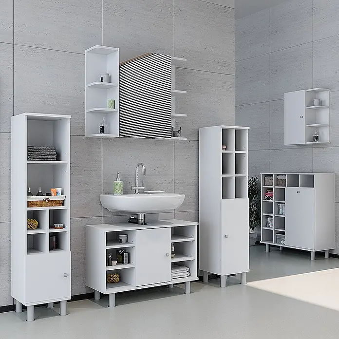 Vicco Badmöbel-Set Fynn Weiß 3 Teile, mit Midischrank Tür groß - Gesamtbreite Badmöbel: 110 cm, Weiß, Matt - Set weißer Badezimmer-Aufbewahrungsmöbel, darunter Waschbeckenschrank, Hochschränke und Wandelemente.