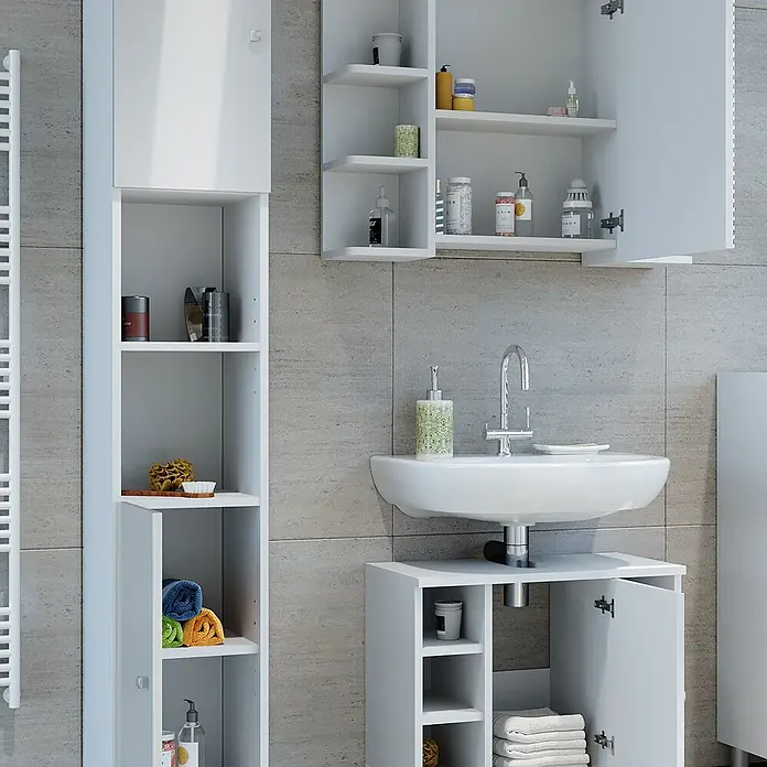 Vicco Badmöbel-Set Fynn Weiß Hochglanz 3 Teile, mit Hochschrank - Gesamtbreite Badmöbel: 90 cm, Weiß Hochglanz, Glänzend - Weißes, modulares Badezimmerschrank-Set mit offenen Regalen und geschlossenen Fächern, um ein Waschbecken angeordnet.