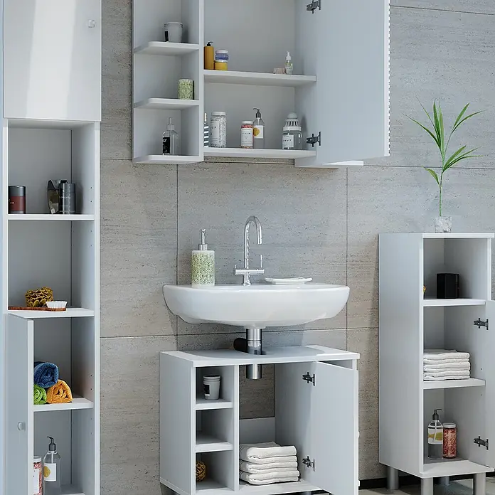 Vicco Badmöbel-Set Fynn Weiß Hochglanz 4 Teile - Gesamtbreite Badmöbel: 120 cm, Weiß Hochglanz, Glänzend - Weiße modulare Badschränke mit Regalen und Türen um ein Waschbecken.