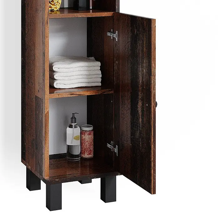 Vicco Badmöbel-Set Fynn Eiche rustikal 4 Teile - Gesamtbreite Badmöbel: 120 cm, Eiche rustikal, Matt - Rustikaler brauner Holz-Badschrank mit offener Tür, zwei Regalböden mit Handtüchern und Toilettenartikeln sowie schwarzen Metallfüßen.
