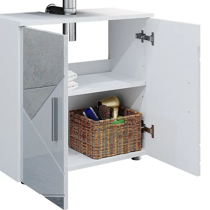 Vicco Badmöbel-Set Irma Weiß Hochglanz mit Einsätzen 3 Teile, mit Unterschrank 60 cm - Gesamtbreite Badmöbel: 120 cm, Weiß Hochglanz mit Einsätzen, Matt - Weißer Badschrank, linke Tür mit grauem Paneel, rechte Tür offen mit Regal, Korb (Föhn) und Handtüchern.