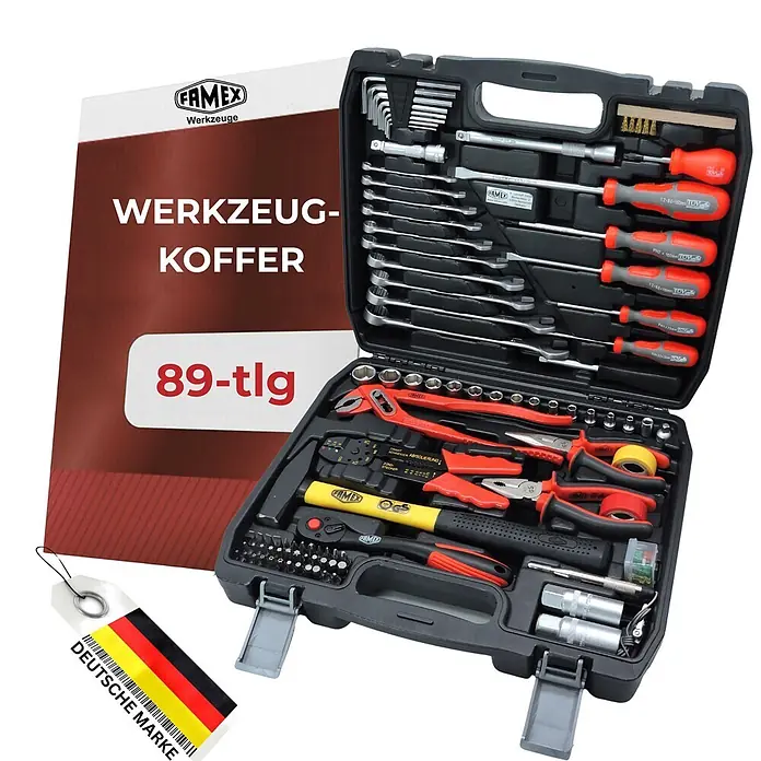 Famex Werkzeugkoffer - L x B x H: 41 x 31,5 x 9,5 cm, 86 -tlg. - Ein schwarzer Werkzeugkoffer, offen und gefüllt mit einem 89-teiligen FAMEX Werkzeugset, inklusive Schraubendreher, Schraubenschlüssel, Zangen und Hammer.