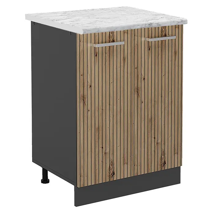 Vicco Schrankküche R-Line Artisan-Eiche, AP Marmor - Artisan-Eiche, Unterschrank 60 cm, AP Marmor - Unterschrank mit weißer Marmorplatte, dunkelgrauen Seiten und geriffelten Naturholztüren mit silbernen Griffen.