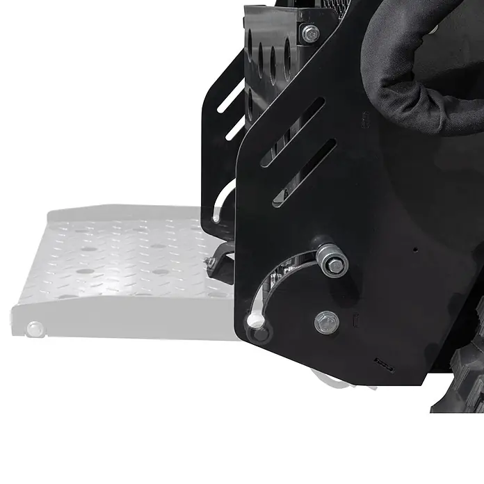 Zipper Kompaktlader ZI-MKL620 - 7,1 W, Traglast: 180 kg - Schwarzes Metall-Maschinenteil mit teilweise ausgefahrener, hellgrauer Riffelblechplattform.