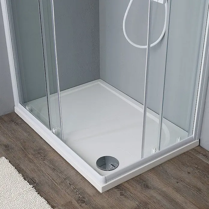 Kiamami Valentina Eckdusche - 70 x 90 x 185 cm, Transparent, Stärke: 4 mm - Weiße rechteckige Duschkabine mit klaren Glaspaneelen und einem Chromablauf.