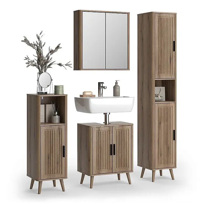 Vicco Badmöbel-Set - Eiche, Matt - Badezimmermöbel-Set aus hellem Holz: Spiegelschrank, Waschtisch mit Waschbecken, zwei Schränke mit gerillten Türen.
