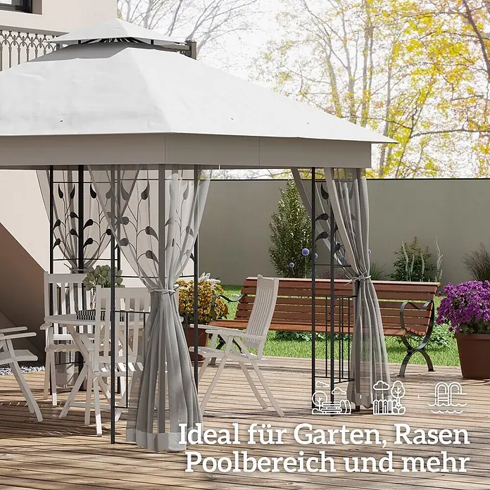 Outsunny Standard-Pavillon - Farbe Gestell: Schwarz, Stahl - Weißer Pavillon mit grauen Netzvorhängen und Blattmustern, auf Holzterrasse im Garten mit Gartenmöbeln.