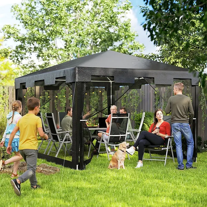 Outsunny Standard-Pavillon - Farbe Gestell: Schwarz, Metall - Schwarzer Outdoor-Pavillon mit Netzseiten, genutzt für Gartenversammlungen in einer sonnigen Umgebung.