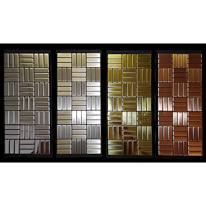 ALLOY Mosaikfliese Mosaik Fliese massiv Messing gewalzt gold 1,6mm stark Basketweave-BM - 288 x 288 mm, Gold, Sonstiges - Vier Paneele aus rechteckigen Metallfliesen in Silber-, Gold- und Kupferoptik, in einem Korbflechtmuster angeordnet.