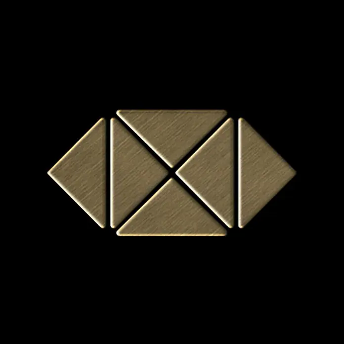 ALLOY Mosaikfliese Mosaik Fliese massiv Metall Titan gebürstet gold 1,6mm stark Deco-Ti-GB - 303 x 303 mm, Gold, Sonstiges - Bronze-farbenes, gebürstetes Metall-Logo oder -Muster.