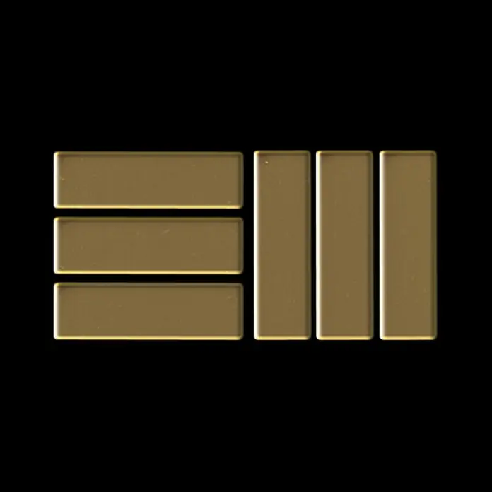 ALLOY Mosaikfliese Mosaik Fliese massiv Metall Titan hochglanz gold 1,6mm Basketweave-Ti-GM - 288 x 288 mm, Gold, Hochglänzend - Goldenes, stilisiertes Logo des Namens RUSS, gebildet aus horizontalen und vertikalen rechteckigen Balken.