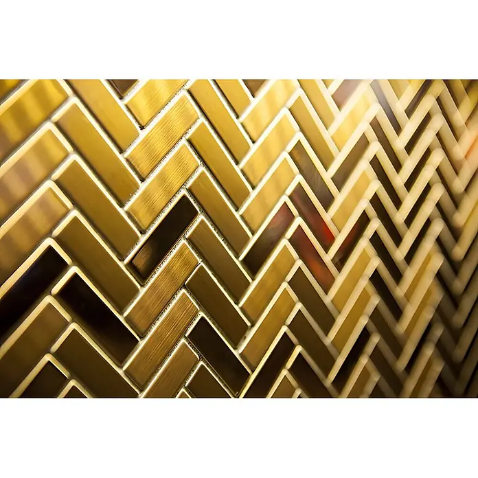 ALLOY Mosaikfliese Mosaik Fliese massiv Titan gebürstet gold 1,6mm stark Herringbone-Ti-GB - 309 x 300 mm, Gold, Sonstiges - Metallische gold- und messingfarbene Fischgrätfliesen mit gebürsteten und glänzenden Oberflächen.