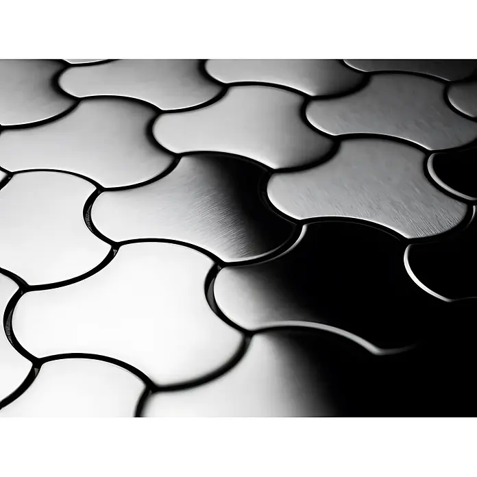 ALLOY Mosaikfliese Mosaik Fliese massiv Metall Edelstahl marine gebürstet grau Ubiquity-S-S-MB - 270 x 325 mm, Grau, Silber, Blau, Sonstiges - Glänzende, metallische Schuppenfliesen mit gebürsteten und reflektierenden Oberflächen.
