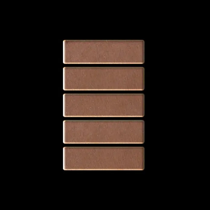 ALLOY Mosaikfliese Mosaik Fliese massiv Metall Kupfer gewalzt kupfer 1,6mm stark Cabin-CM - 316 x 329 mm, Bronze, Sonstiges - Fünf gestapelte, rechteckige, kupferfarbene Stäbe mit strukturierter Oberfläche.