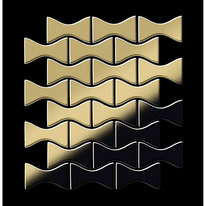 ALLOY Mosaikfliese Mosaik Fliese massiv Titan hochglänzend gold 1,6mm stark Kismet-Ti-GM - 329 x 299 mm, Gold, Hochglänzend - Glänzende gold-schwarze Schleifen-Mosaikfliesen in einem ineinandergreifenden Muster.