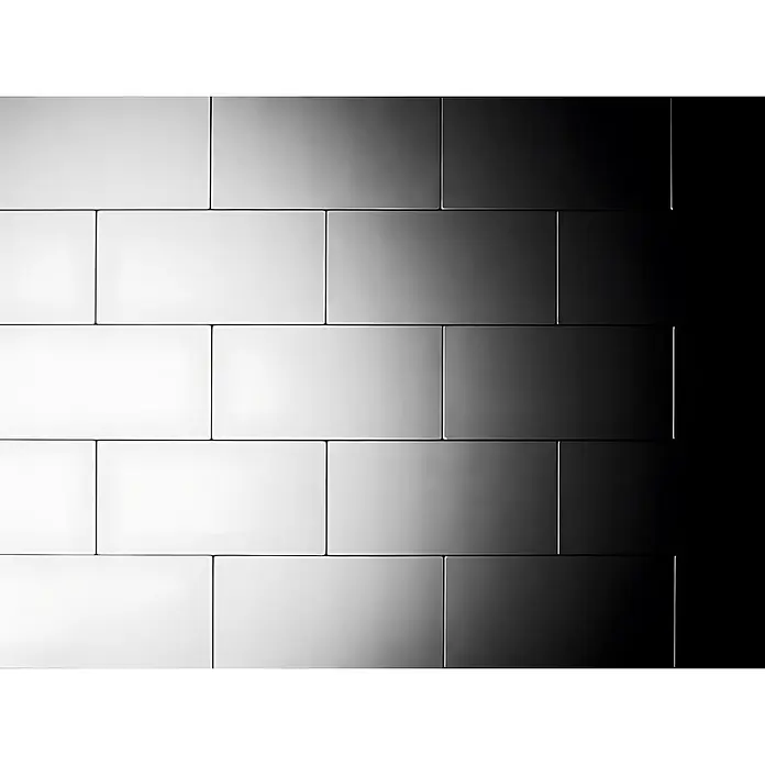 ALLOY Mosaikfliese Mosaik Fliese massiv Metall Edelstahl hochglanz grau 1,6mm Subway-S-S-M - 76 x 152 mm, Grau, Silber, Hochglänzend - Rechteckige Fliesen mit einem glatten Weiß-Schwarz-Verlauf für einen modernen Wandbelag.