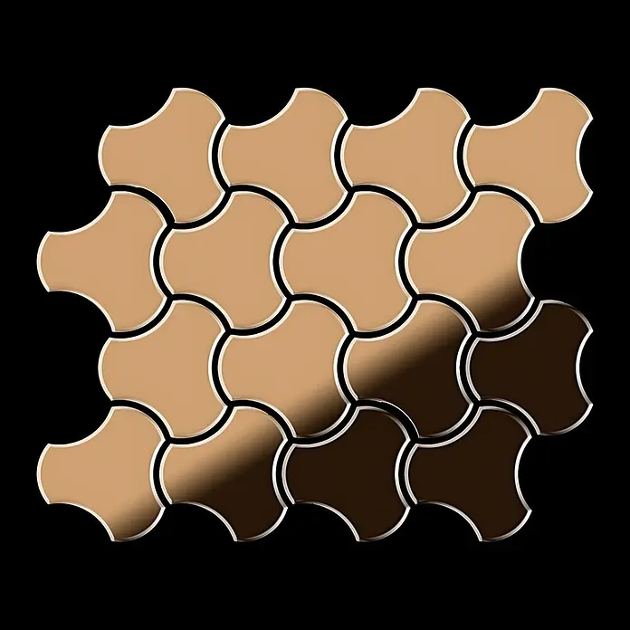 ALLOY Mosaikfliese Mosaik Fliese massiv Titan hochglänzend kupfer 1,6mm stark Ubiquity-Ti-AM - 270 x 325 mm, Bronze, Hochglänzend - Glänzende beige ineinandergreifende Kleeblatt-Pflastersteine mit dunkelbraunen Reflexionen.