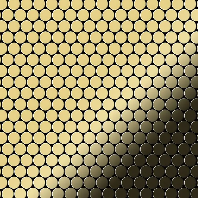 ALLOY Mosaikfliese Mosaik Fliese massiv Metall Messing gewalzt gold 1,6mm stark Penny-BM - 302 x 316 mm, Gold, Sonstiges - Muster aus glänzenden goldenen runden Mosaikfliesen mit einem reflektierenden Farbverlauf, der von unten rechts nach oben links heller wird.