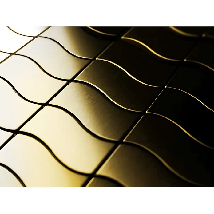 ALLOY Mosaikfliese Mosaik Fliese massiv Metall Titan gebürstet gold 1,6mm stark Flux-Ti-GB - 318 x 305 mm, Gold, Sonstiges - Goldene, metallische Wellenfliesen bilden eine strukturierte Oberfläche.