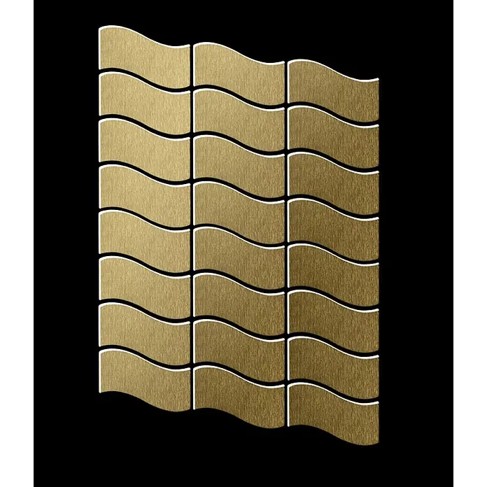 ALLOY Mosaikfliese Mosaik Fliese massiv Metall Titan gebürstet gold 1,6mm stark Flux-Ti-GB - 318 x 305 mm, Gold, Sonstiges - Goldene, wellenförmige Mosaikfliesen mit gebürsteter Metalltextur, in einem Gittermuster angeordnet.