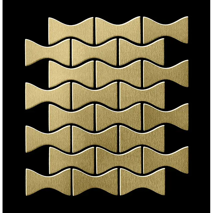 ALLOY Mosaikfliese Mosaik Fliese massiv Metall Titan gebürstet gold 1,6mm stark Kismet-Ti-GB - 329 x 299 mm, Gold, Sonstiges - Gebürstete goldene wellenförmige ineinandergreifende Mosaikfliesen, die ein dekoratives Muster bilden.