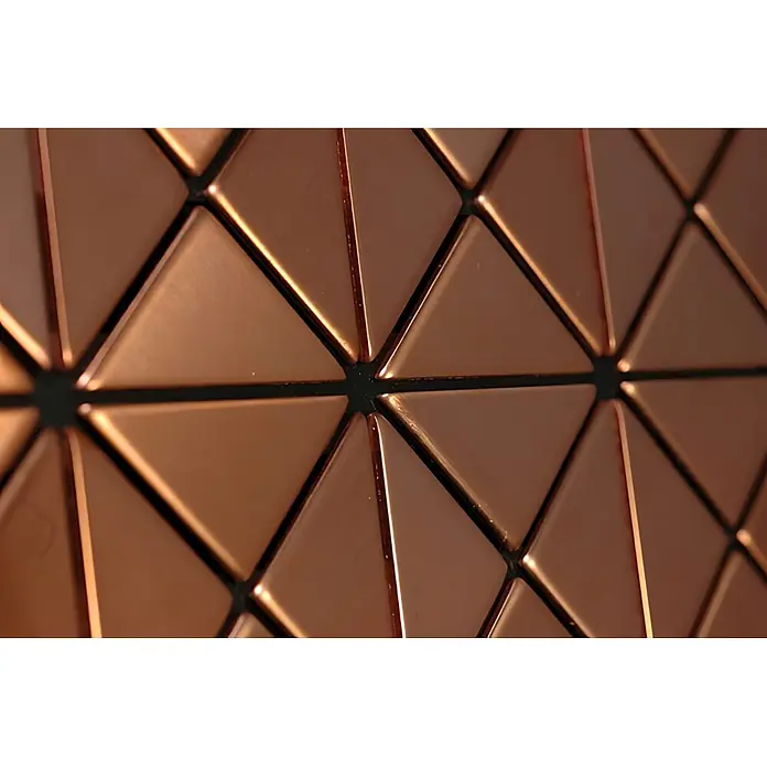 ALLOY Mosaikfliese Mosaik Fliese massiv Metall Kupfer gewalzt kupfer 1,6mm stark Deco-CM - 303 x 303 mm, Bronze, Sonstiges - Geometrisches Muster aus glänzenden, kupferfarbenen Dreiecksplatten mit reflektierenden Kanten.