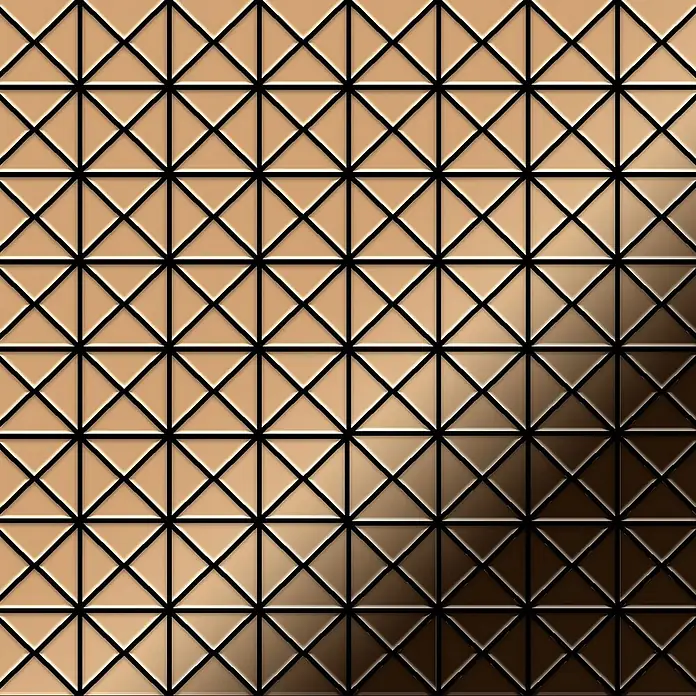 ALLOY Mosaikfliese Mosaik Fliese massiv Titan hochglänzend kupfer 1,6mm stark Deco-Ti-AM - 303 x 303 mm, Bronze, Hochglänzend - Geometrisches Muster aus hell- bis dunkelmetallischen Gold-/Bronzedreiecken, das eine geprägte, reflektierende Oberfläche bildet.