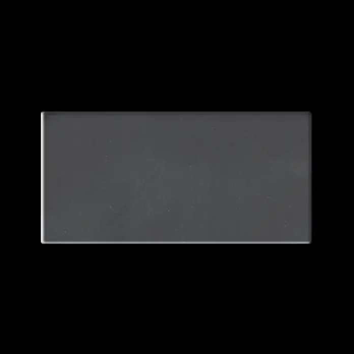 ALLOY Mosaikfliese Mosaik Fliese massiv Metall Edelstahl hochglanz grau 1,6mm Subway-S-S-M - 76 x 152 mm, Grau, Silber, Hochglänzend - Glatte, dunkelgraue rechteckige Platte mit leicht abgerundeten Kanten.