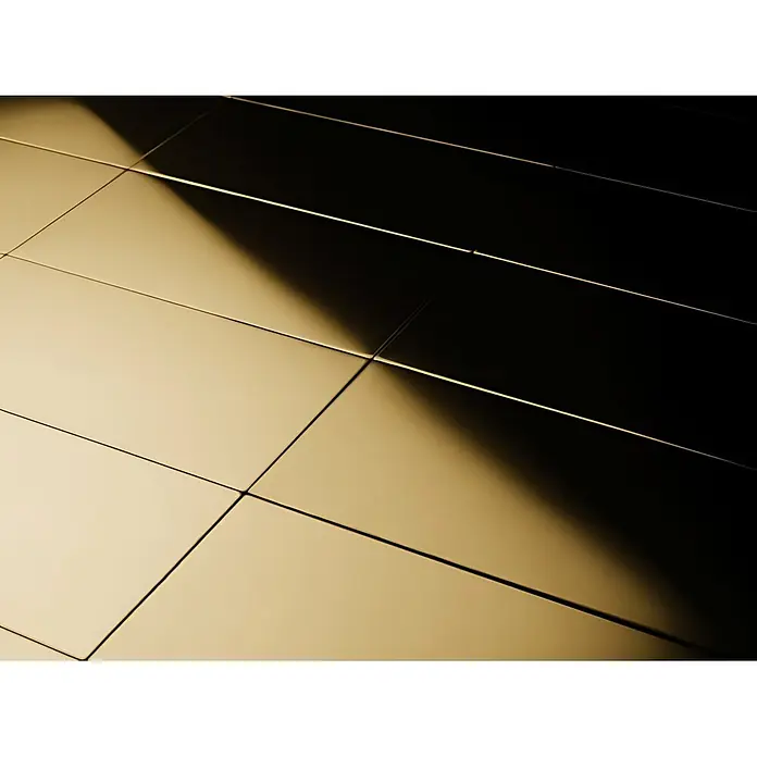 ALLOY Mosaikfliese Mosaik Fliese massiv Titan hochglänzend gold 1,6mm stark Bauhaus-Ti-GM - 318 x 329 mm, Gold, Hochglänzend - Geometrisches Muster goldener Metallfliesen mit diagonalem Licht-Schatten-Kontrast.