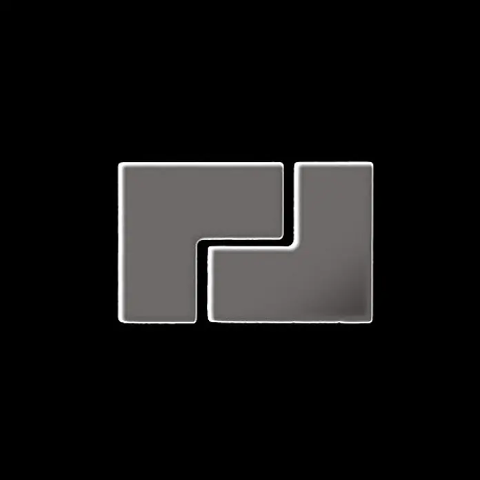 ALLOY Mosaikfliese Mosaik Fliese massiv Metall Titan hochglanz dunkelgrau 1,6mm Kink-Ti-SM - 307 x 304 mm, Schwarz, Grau, Hochglänzend - Zwei glänzende, graue L-förmige Blöcke, die ineinandergreifen.