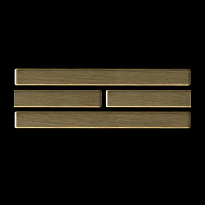 ALLOY Mosaikfliese Mosaik Fliese massiv Metall Titan gebürstet gold 1,6mm stark Deedee-Ti-GB - 316 x 247 mm, Gold, Sonstiges - Messingfarbenes I-Ging-Trigramm für Li (Feuer), mit durchgehender oberer und unterer Linie und gebrochener mittlerer Linie.