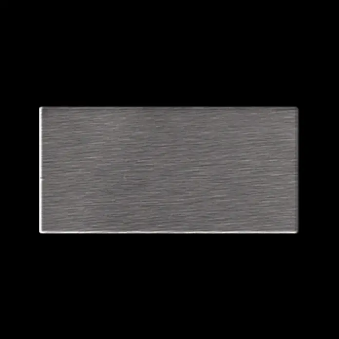 ALLOY Mosaikfliese Mosaik Fliese massiv Edelstahl marine gebürstet grau 1,6mm Subway-S-S-MB - 76 x 152 mm, Grau, Silber, Blau, Sonstiges - Rechteckige dunkelgraue Metallplatte mit gebürsteter Oberfläche.