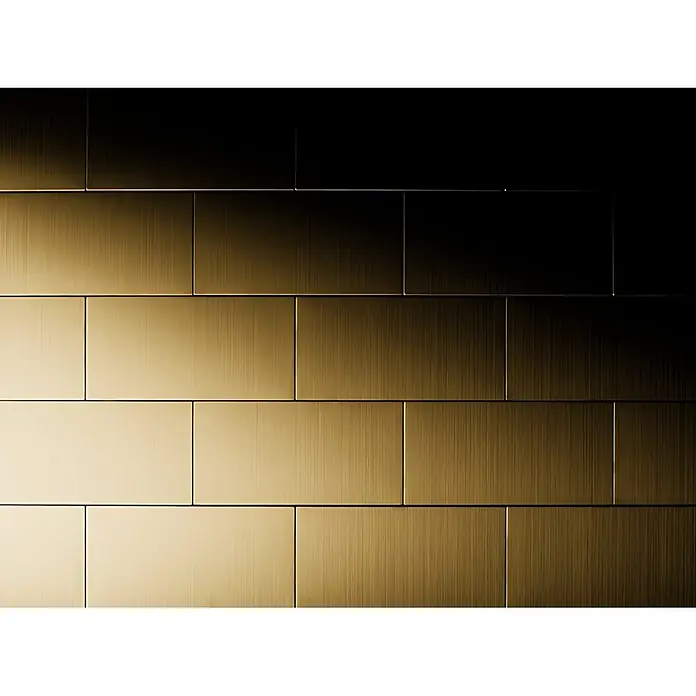 ALLOY Mosaikfliese Mosaik Fliese massiv Metall Titan gebürstet gold 1,6mm stark Subway-Ti-GB - 76 x 152 mm, Gold, Sonstiges - Rechteckige Wandfliesen aus gebürstetem Goldmetall in versetztem Muster angeordnet.